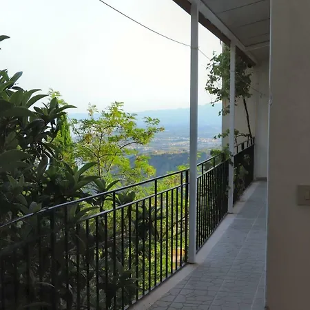 Sunshine House Taormina